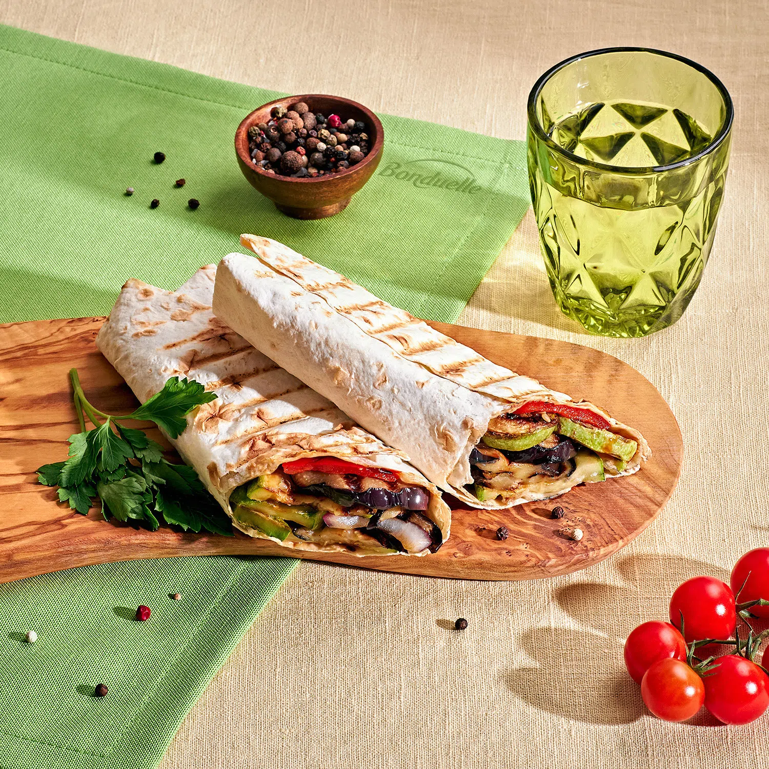 Жас қызбен әдемі секс